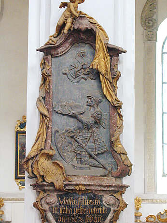 Barocker Epitaph für den Sohn des Kirchengründers, Welf VII. 
