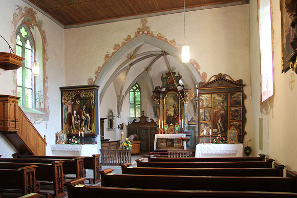 Unterstadtkapelle, Chorraum mit Altar