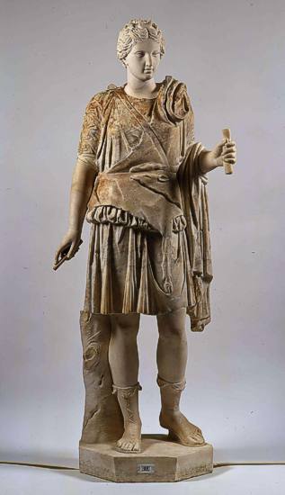 Statue der Artemis (römisch: Diana)