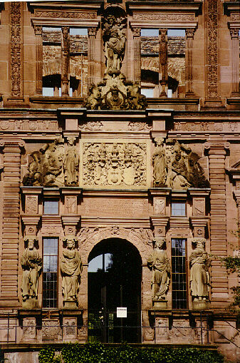 Heidelberg, Schloss, Portal am Ottheinrichsbau
