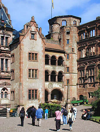 Heidelberg, Schlosshof, der Gläserne Saalbau