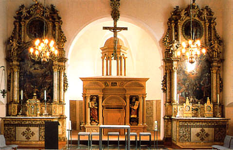 Chorraum der Gottesackerkapelle mit dem Heiligen Grab