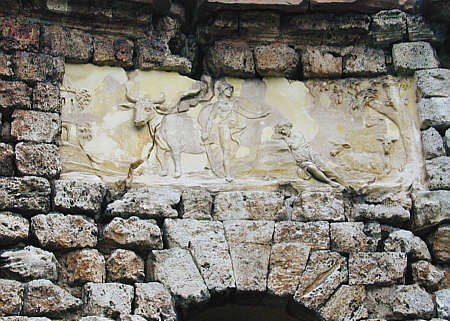 Relief mit Hermes-Szene