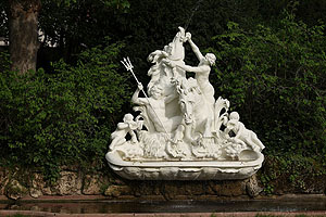 Schwetzingen, Seepferdbrunnen im Schlossgarten