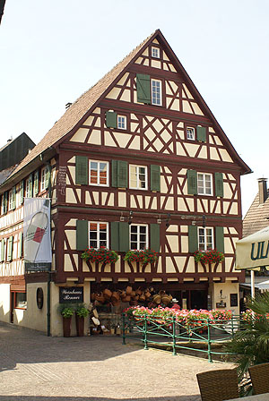 Fachwerkhaus mit Weinhandlung in Oberkirch