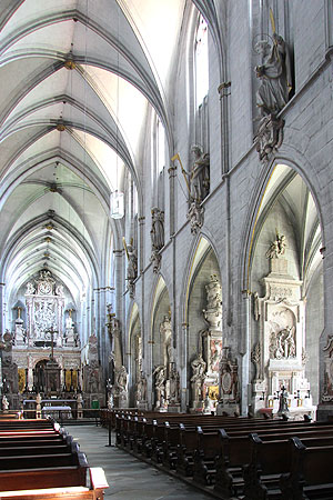 Blick in das klassizistisch umgestaltete Salemer Münster.