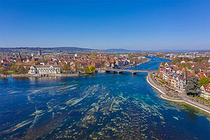 Konstanz, Seeausfluss ("Konstanzer Trichter") mit Inselhotel und Seerhein. Foto: MTK, Achim Mende.
