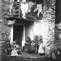 Familie im Tessin, um 1900