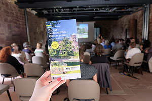 Schloss Heidelberg, Flyer zum Thema Pflege des Schlossgartens.